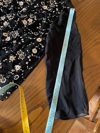 Max Mara Maglia Nera con Paillettes
