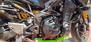 Kawasaki Z900 SE 2023 Full Extras