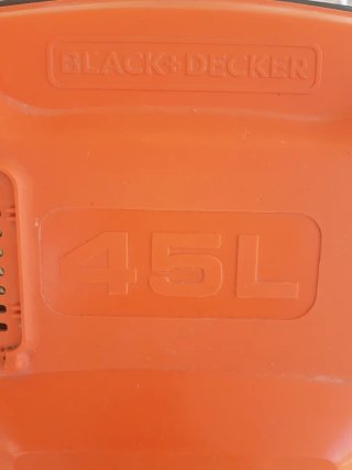 Cesta cortacésped Black+Decker
