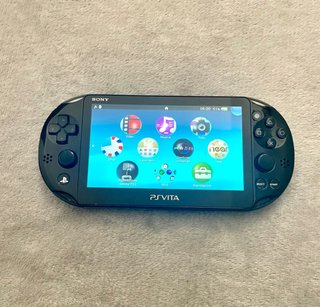Ps Vita Slim PCH-2000 con Mod
