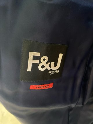 Trajes de hombre a 20€ todos modernos