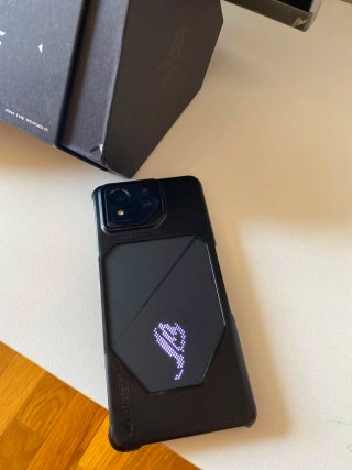 ASUS ROG 8 24GB EDITION !!!