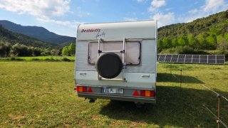 Caravana Dethleffs 750kg con documentación