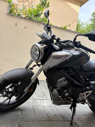 Honda CB125R - 20034 km