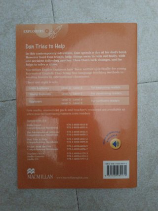 Libro Dan Tries to Help. ISBN: 9781405060172