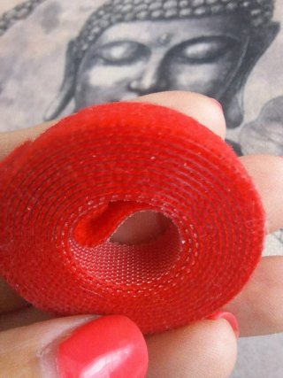 Cinta velcro roja para cables