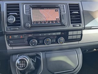 Volkswagen Caravelle T6 Premium 2016