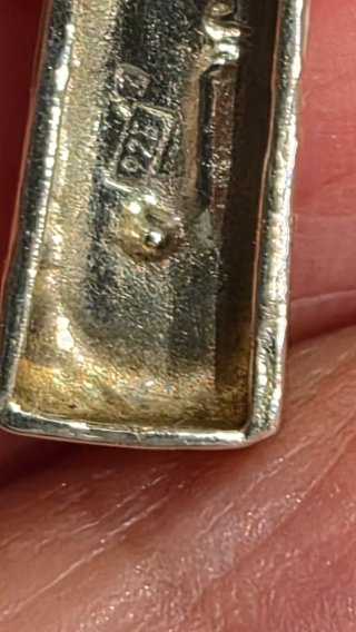 Gargantilla de plata con colgante