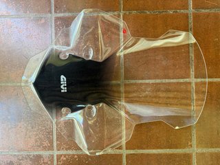 Pantalla GIVI Kymco DT125 Negra