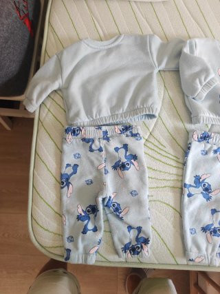 2 Chándals Lilo & Stitch 3-6 meses