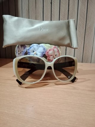 Gafas de sol Christian Dior mujer beige