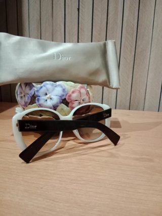 Gafas de sol Christian Dior mujer beige
