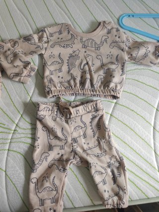 2 Chándals Bebé Primark 3-6 Meses Dinosaurios