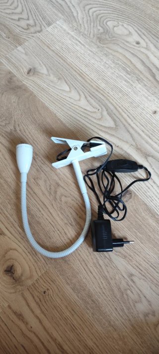 Lámpara Pinza Flexible con Adaptador