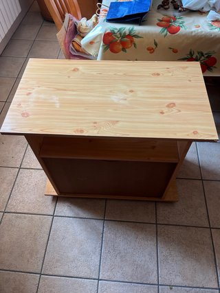 Mesa auxiliar madera con ruedas