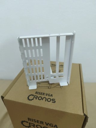 Talius Rise Card. Montaje GPU Vertical