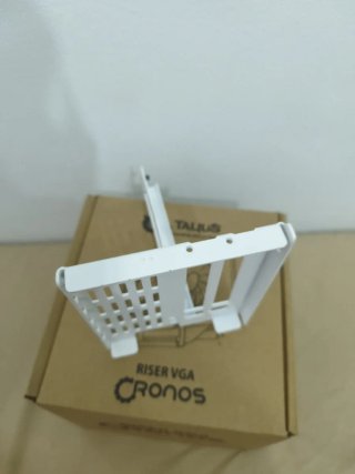 Talius Rise Card. Montaje GPU Vertical
