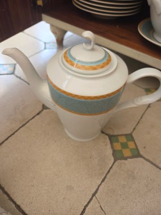 Set di stoviglie in porcellana con 20 piatti grandi e 10 fondi