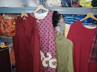 Lote de ropa de tienda