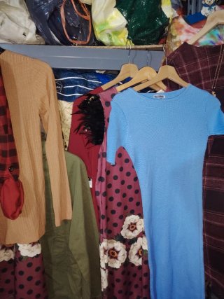 Lote de ropa de tienda