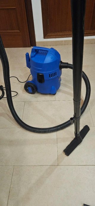 Aspirador Nilfisk Buddy II 12