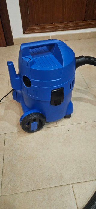 Aspirador Nilfisk Buddy II 12