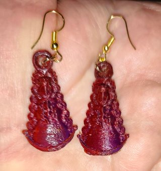 Pendientes Rocieros Rojos a Morados.