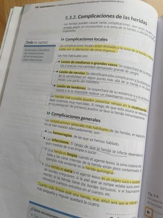 Libro primeros auxilios