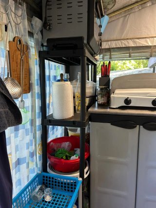 Caravana en el Camping Vall de Bianya.