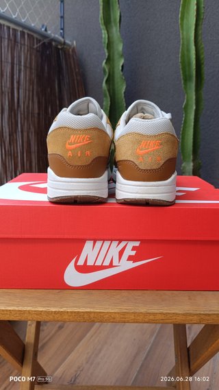 Nike Air Max 1 ESS Talla 43 Beige/Marrón