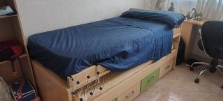 Cama nido con escritorio y silla
