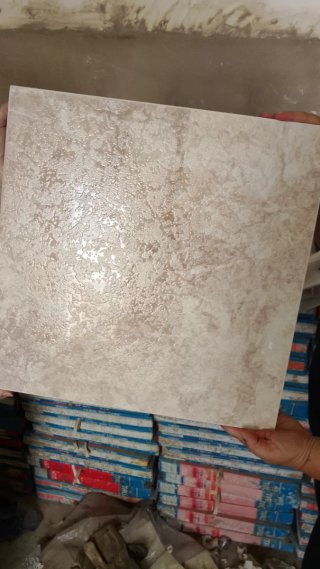 Suelo cerámico 45x45 cm nuevo