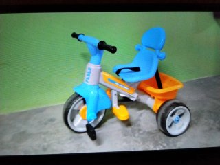 Triciclo Feber Bebé Azul y Naranja
