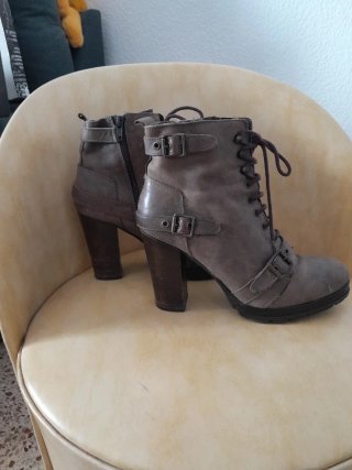 Botines Vintage Marrones y Grises
