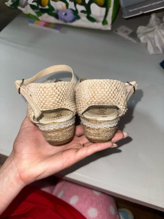 Zapatos Roly Poly comunión beige y rosa
