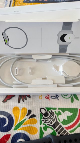 Apple Watch SE 2da Gen Negro/Plata