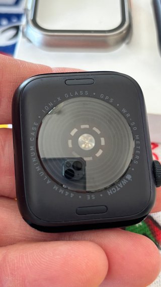 Apple Watch SE 2da Gen Negro/Plata