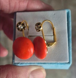 Pendientes Coral Chapados en Oro