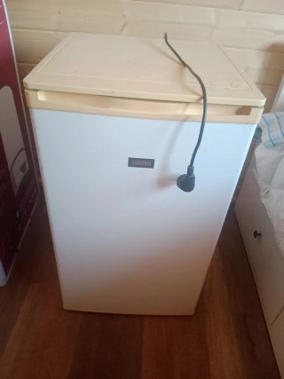 Frigorífico pequeño Zanussi