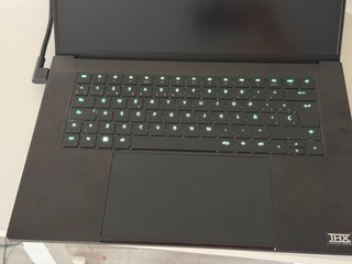 Razer Blade 16 (2023) i9 RTX 4090