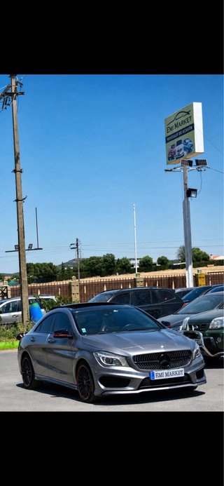 Mercedes-Benz Clase CLA 2015