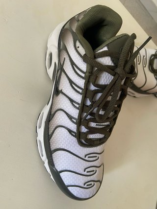 Nike Air Max Plus TN Verdes Blancas