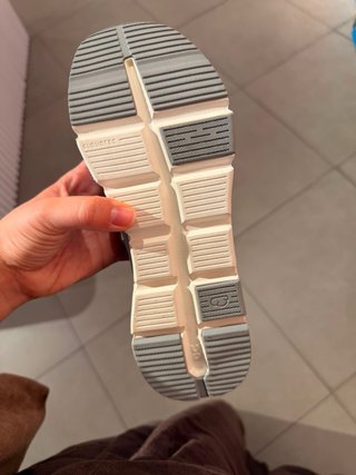 Zapatillas On Cloud Sky Talla 38.5