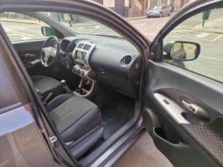 Toyota Urban Cruiser 2009