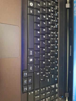Ordenador Portátil Samsung NP-R540