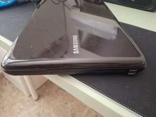 Ordenador Portátil Samsung NP-R540