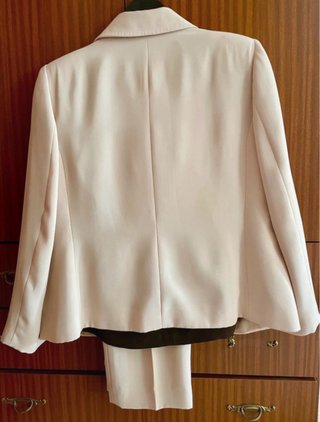 Traje de chaqueta beige