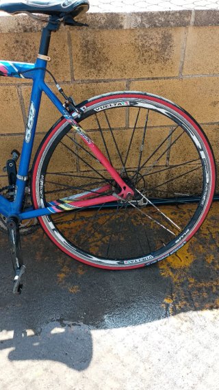 Bicicleta BH Clásica 23".