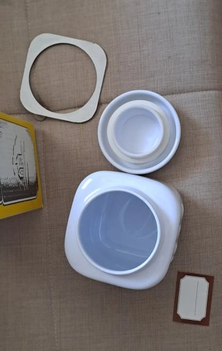 Biscottiera Mulino Bianco in Porcellana Bianca