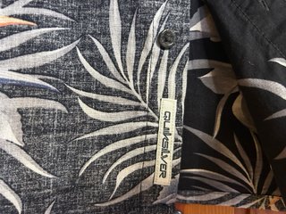 Camisa Hawaiana Quiksilver Estampada